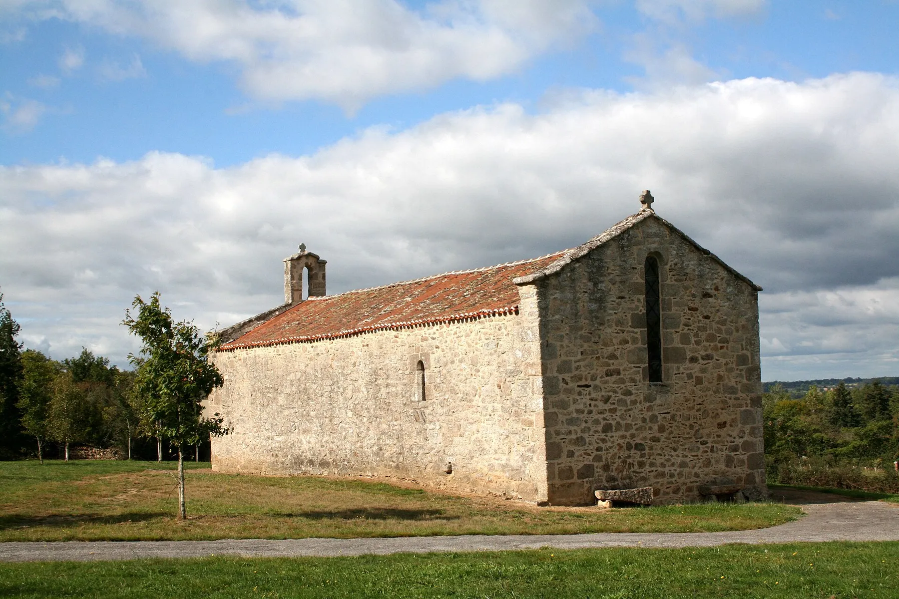 Chapelle Saint-Jean-Baptiste de Bussière-Boffy, (Inscrit, 1986)