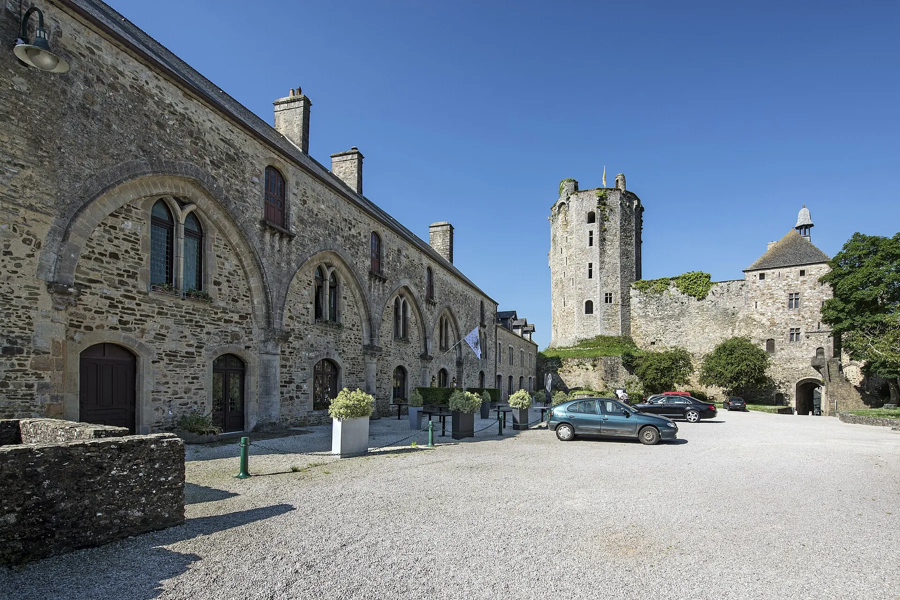 Château de Bricquebec, Manche, 2017.