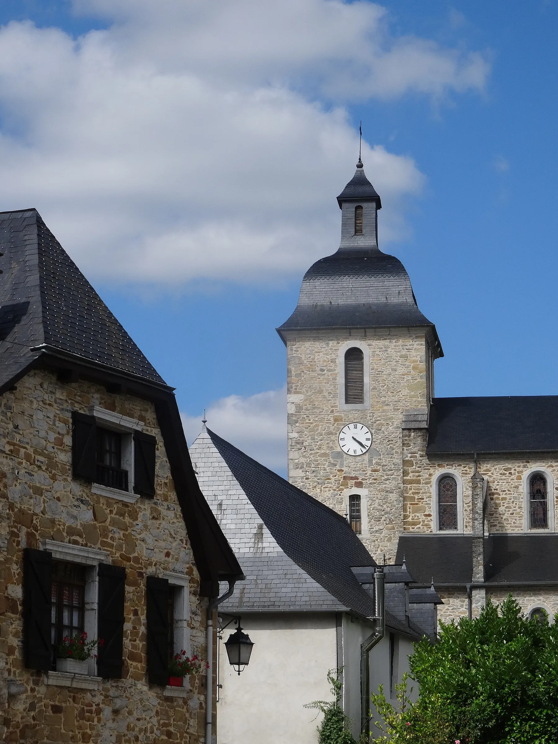 L'église de Rébénacq