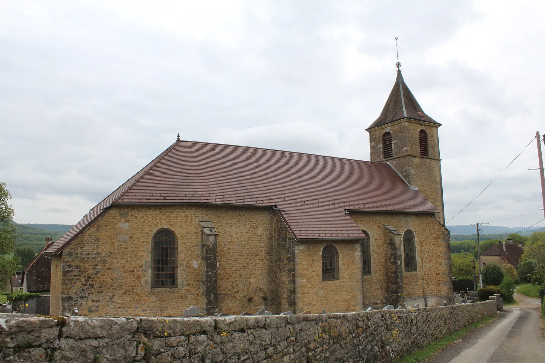 Église Saint-Laurent de Bréry.