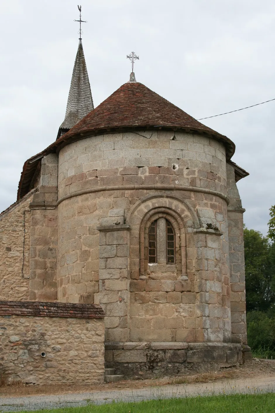 Eglise Saint-Jean-Baptiste (XIIe) à Rimondeix