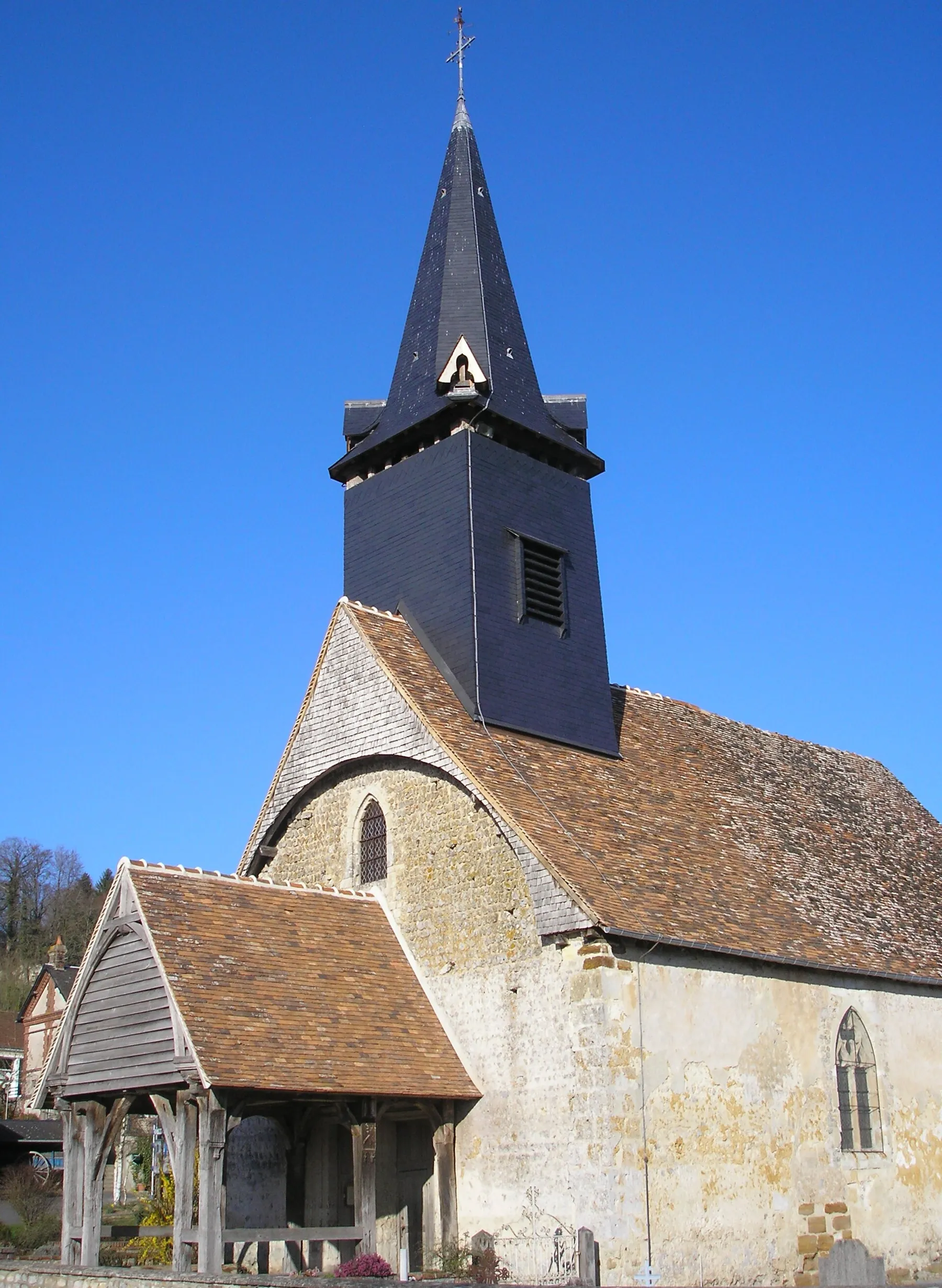 Courtonne-la-Meurdrac (Normandie, France). L'église Saint-Ouen.