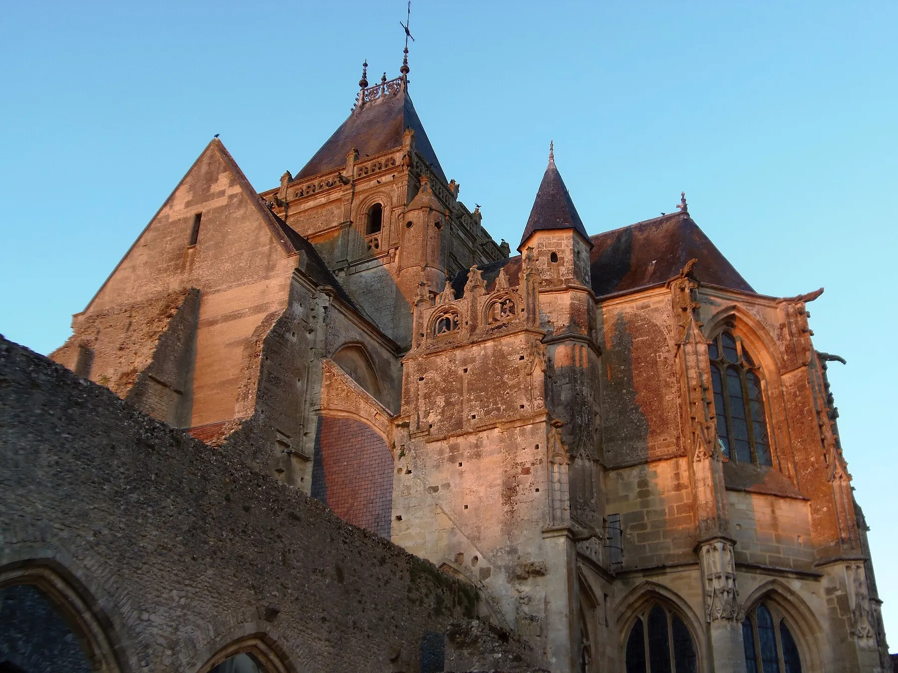 Écouché (Normandie, France). L'église Notre-Dame.