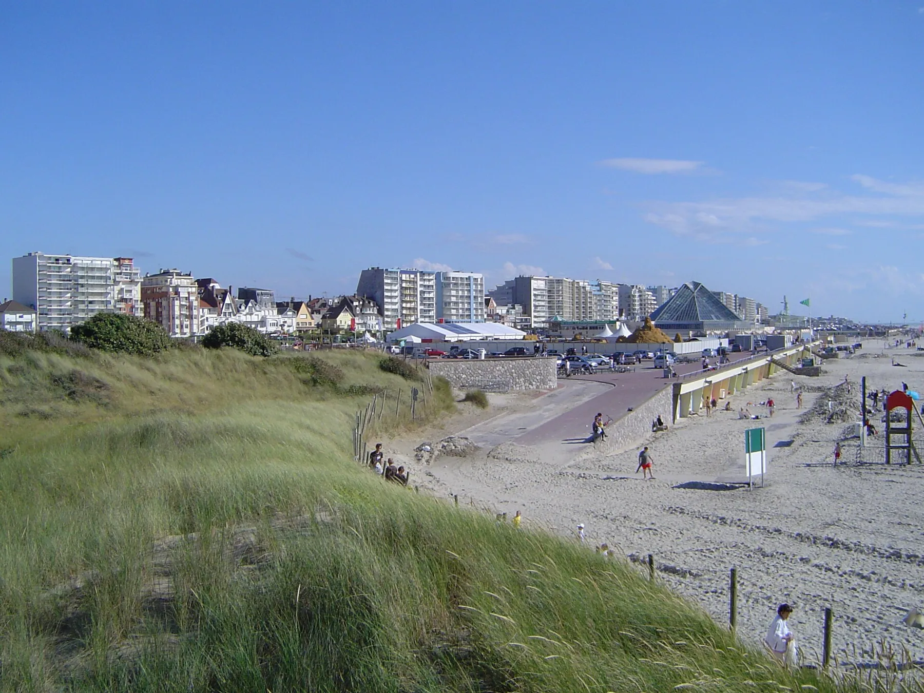 Dunes au nord de la plage