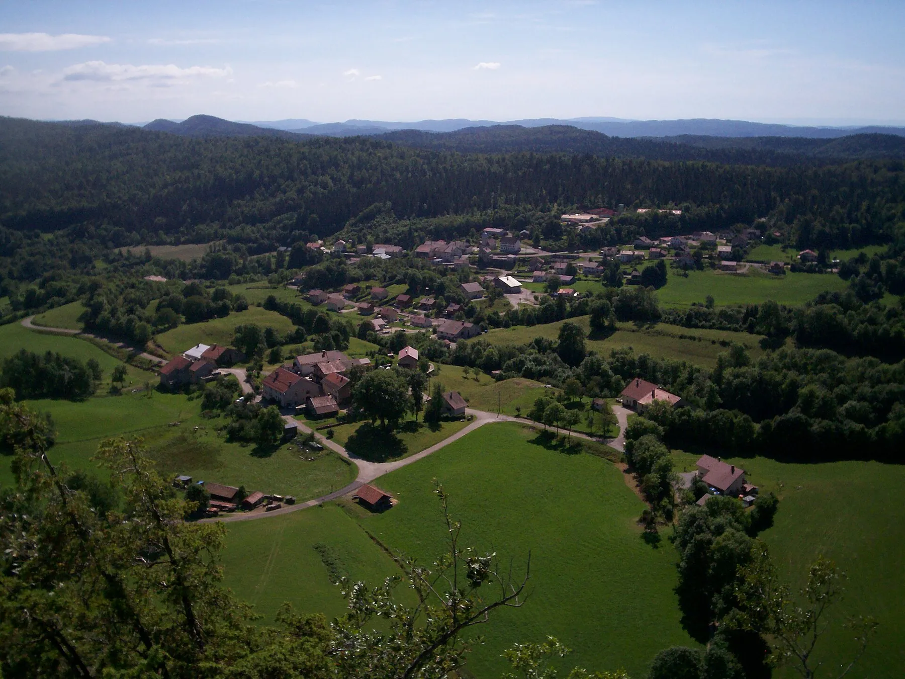 View on the village of Les Crozets from the point of view of mount Pelan (Jura, France).