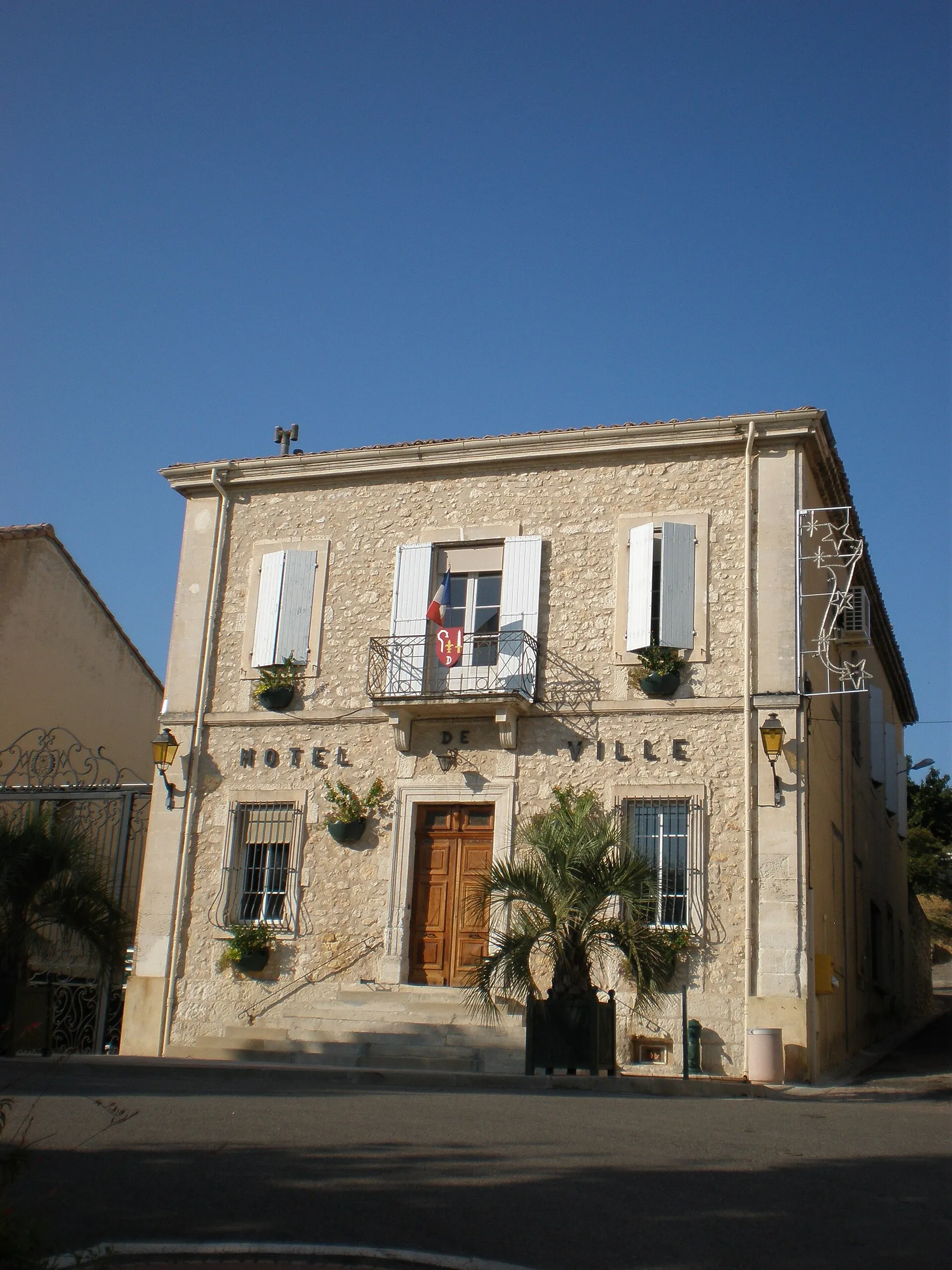 La mairie de Donzère (Drôme)