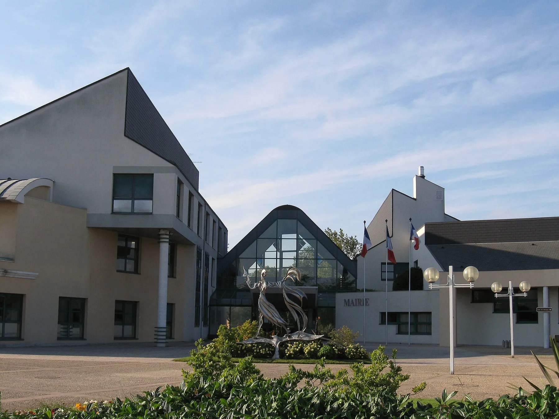 La mairie de Saran, Loiret, France